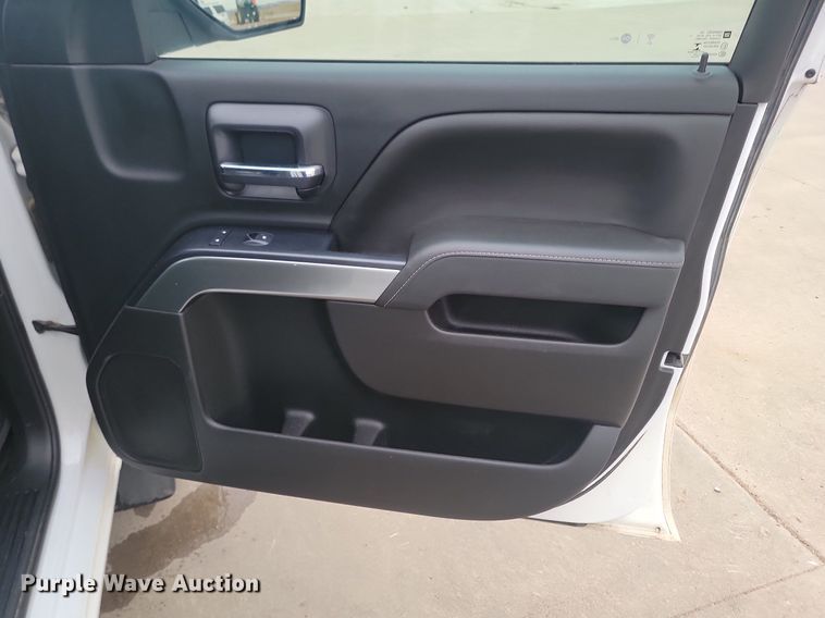 image for item LA9663 2018 Chevrolet  Silverado 1500 Double Cab pickup truck