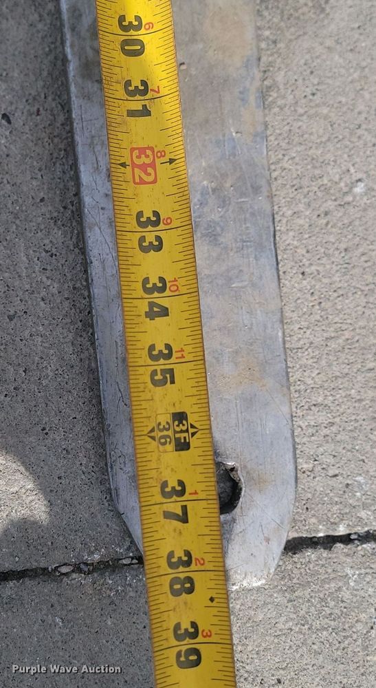 image for item LA9666 Datsun forklift