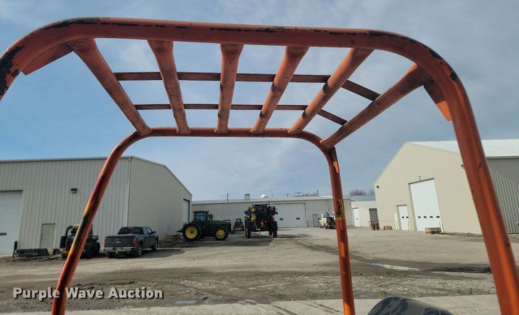 image for item LA9666 Datsun forklift