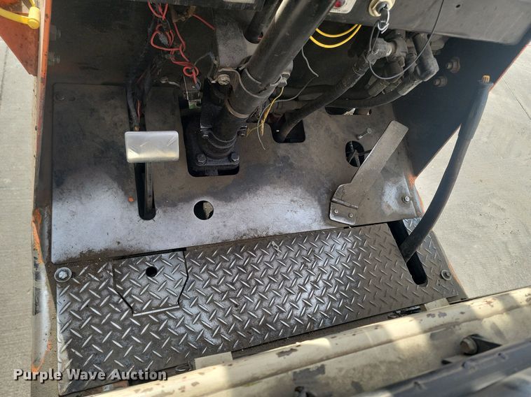 image for item LA9666 Datsun forklift