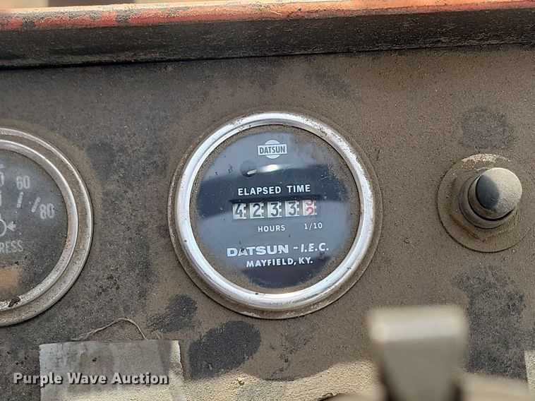 image for item LA9666 Datsun forklift