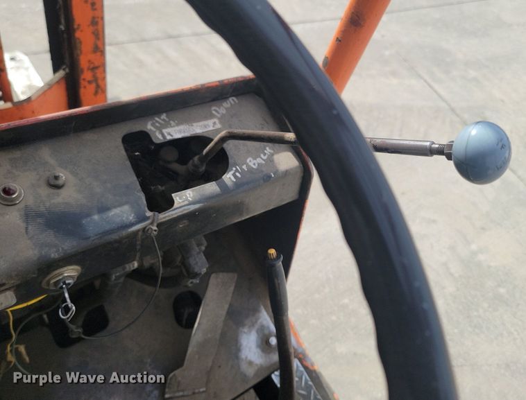 image for item LA9666 Datsun forklift