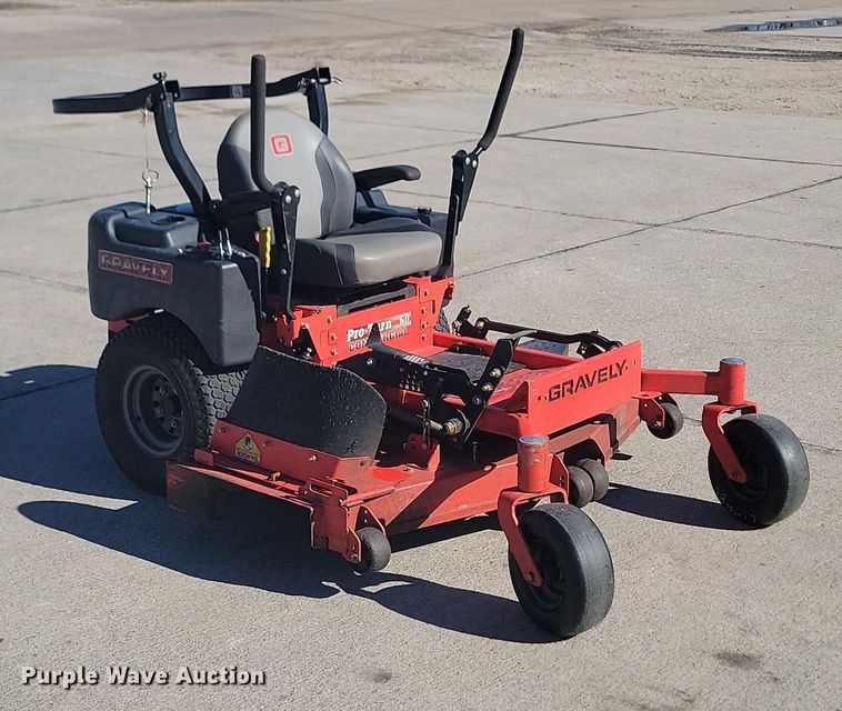 image for item LA9685 Gravely Pro-Turn 60 ZTR lawn mower