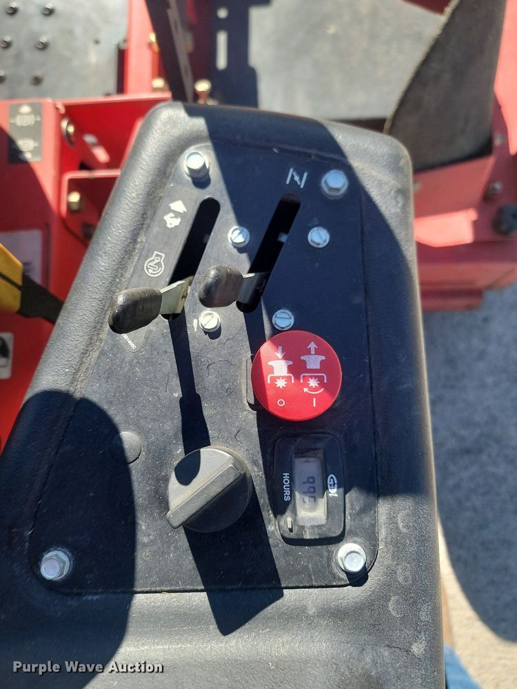 image for item LA9685 Gravely Pro-Turn 60 ZTR lawn mower