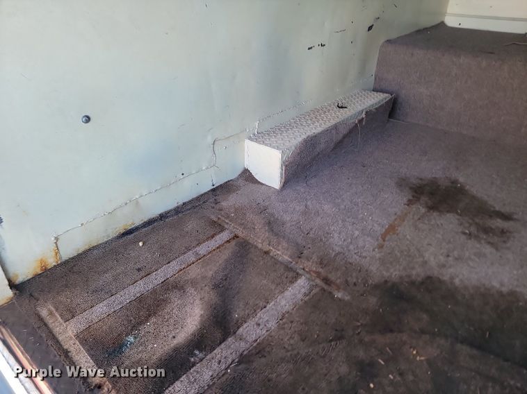 image for item LA9686 2003 Ford  F450 Crew Cab utility / service truck