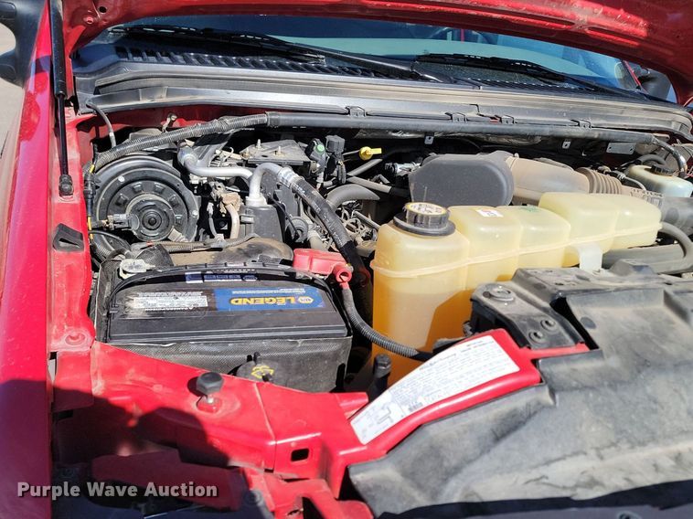 image for item LA9686 2003 Ford  F450 Crew Cab utility / service truck