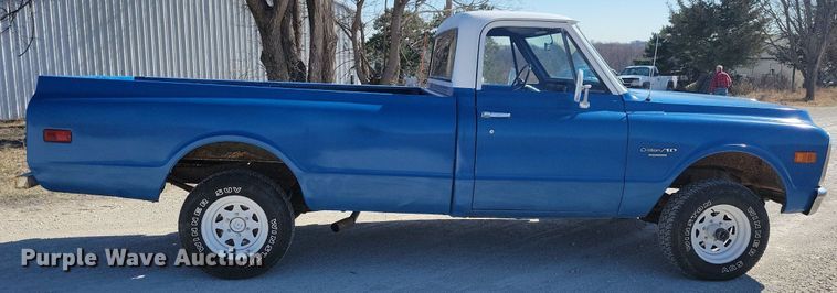 image for item LC9851 1971 Chevrolet  K10 pickup truck