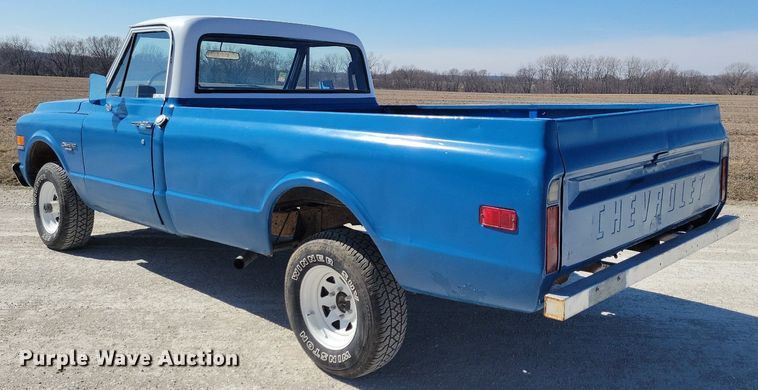 image for item LC9851 1971 Chevrolet  K10 pickup truck