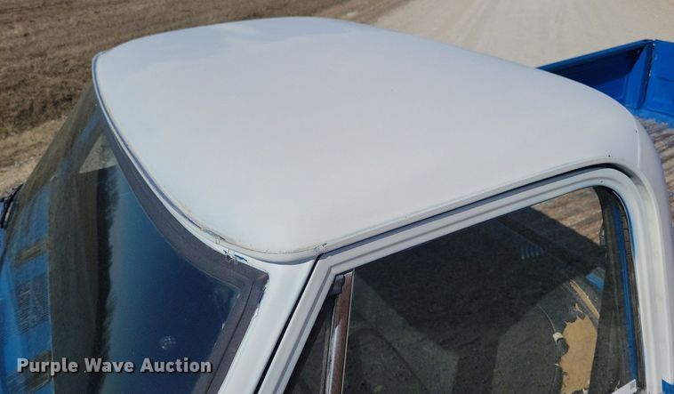 image for item LC9851 1971 Chevrolet  K10 pickup truck