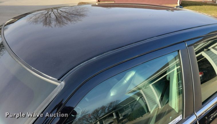 image for item LC9852 2010 Chrysler 300 Touring 