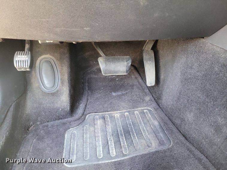 image for item LC9852 2010 Chrysler 300 Touring 