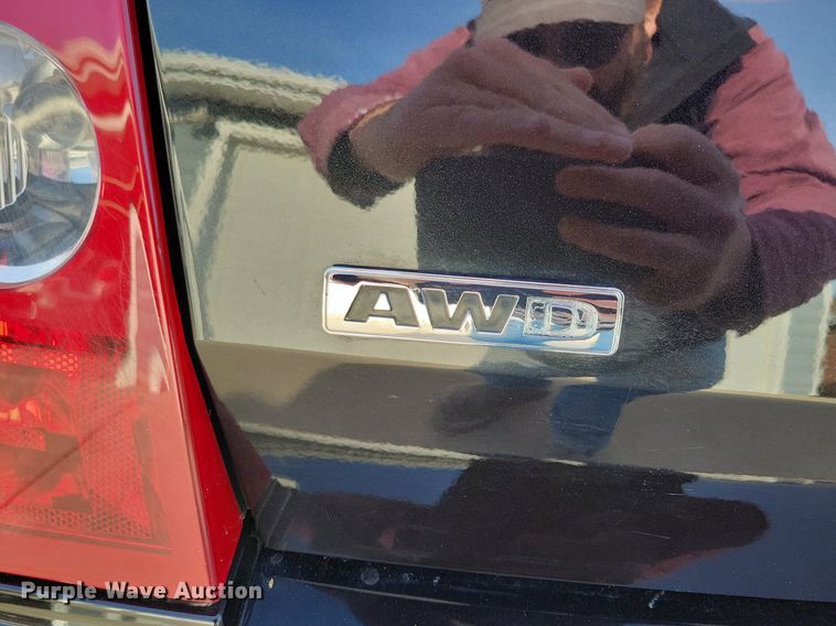 image for item LC9852 2010 Chrysler 300 Touring 