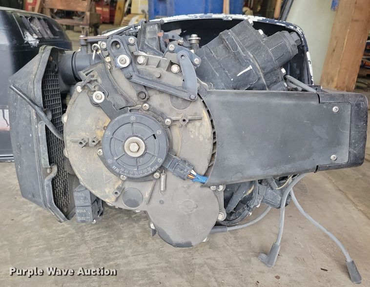 image for item LC9857 Evinrude Intruder 175 boat engine