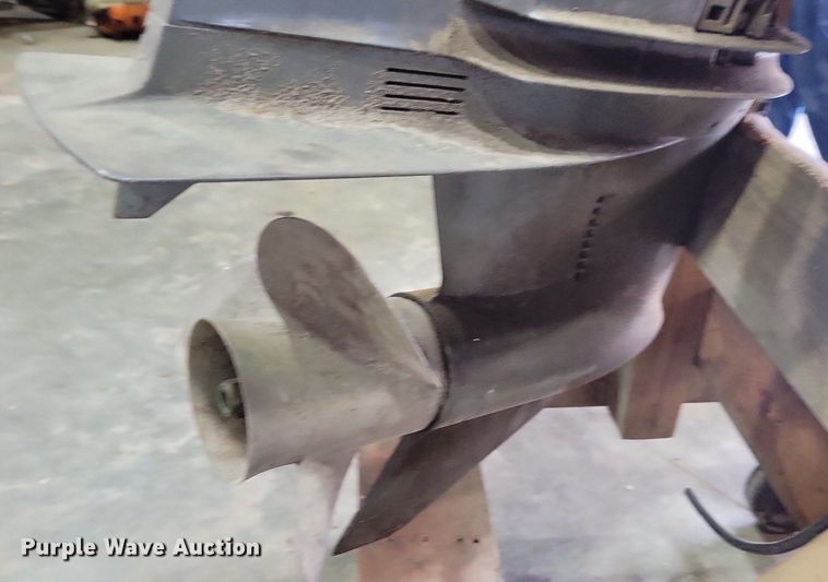 image for item LC9858 Mercury Mariner  boat engine