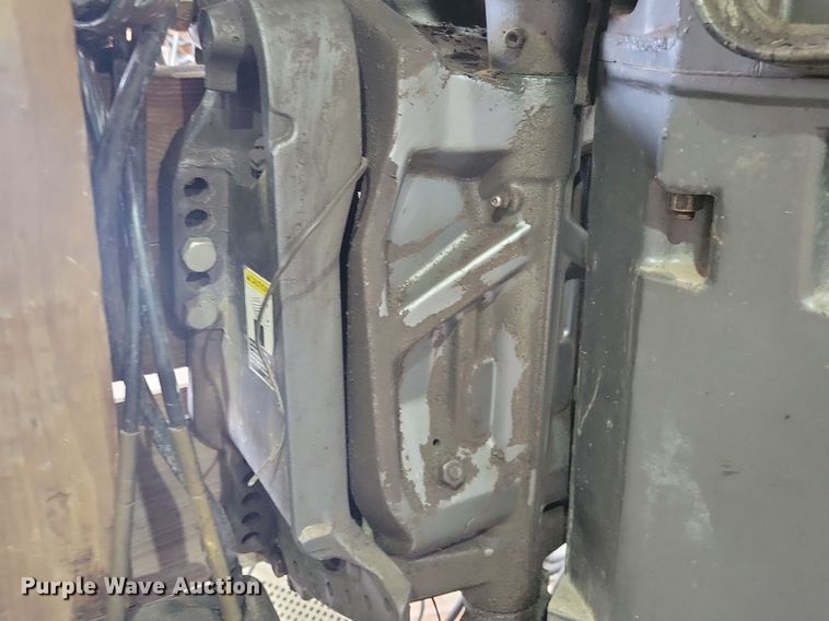 image for item LC9858 Mercury Mariner  boat engine