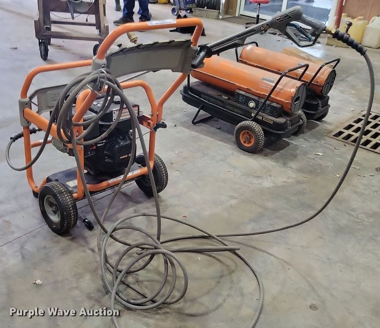 image for item LC9860 Generac Professional Grade pressure washer