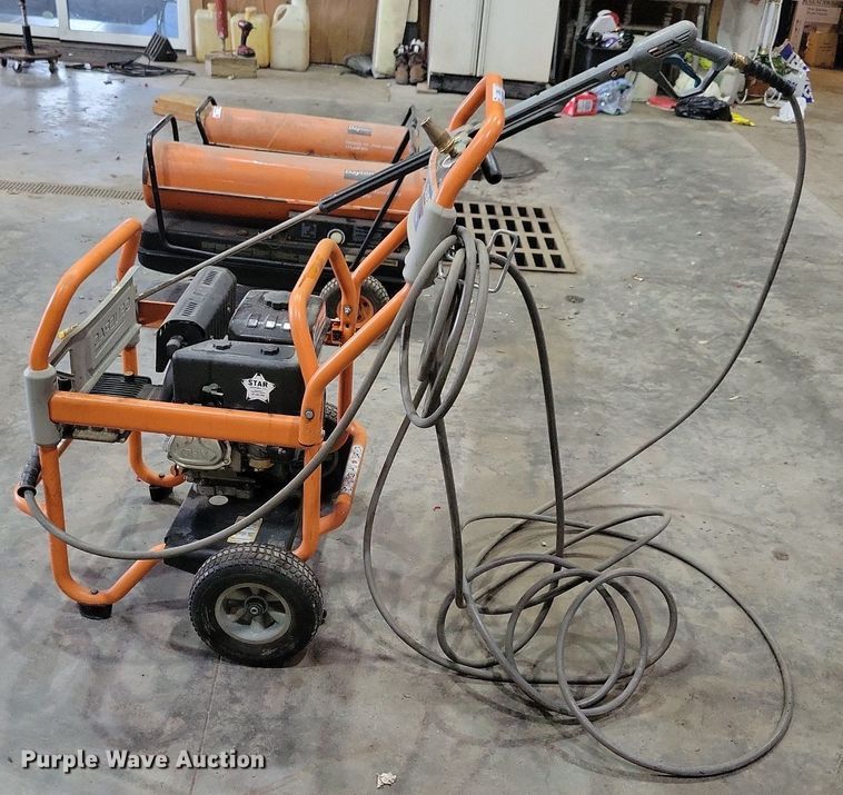 image for item LC9860 Generac Professional Grade pressure washer