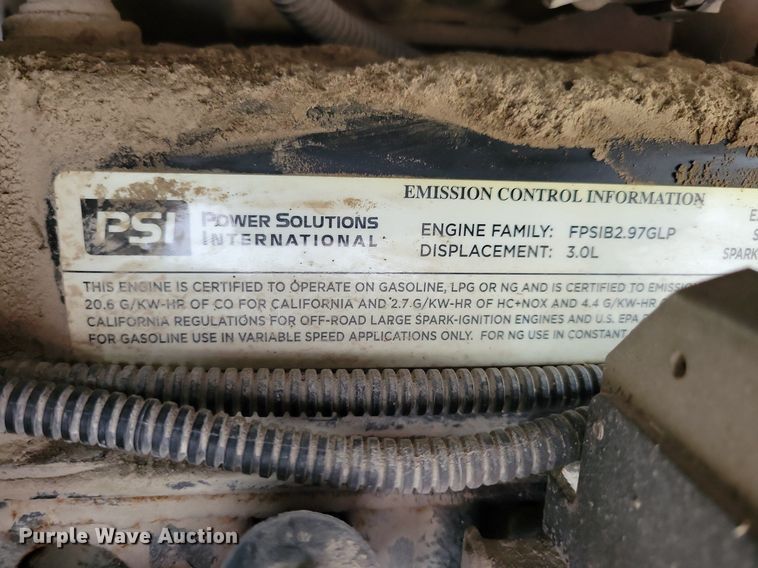 image for item LC9862 2015 Contractor DC 1317 wood chipper