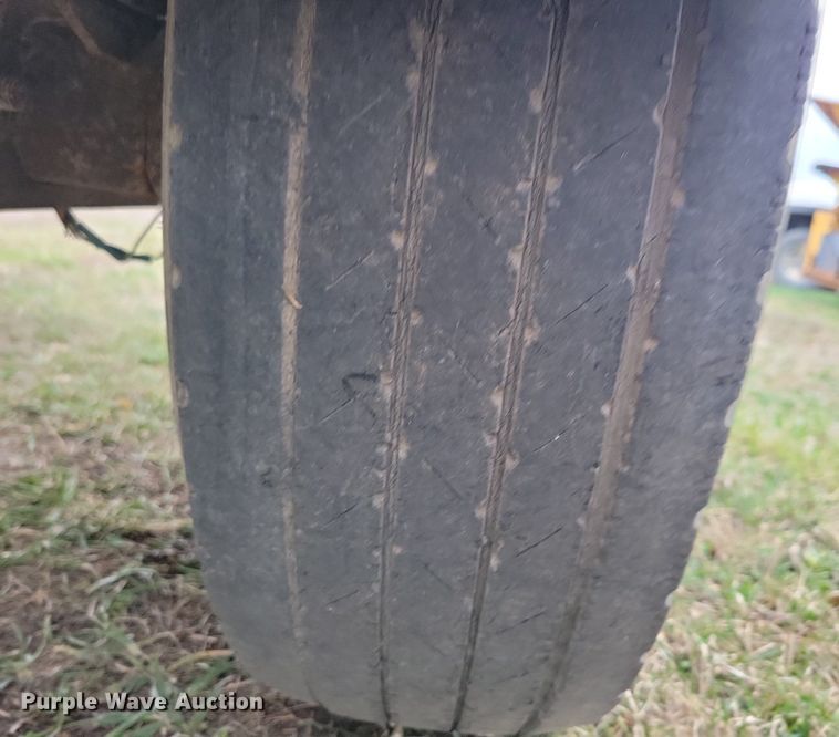 image for item LC9862 2015 Contractor DC 1317 wood chipper