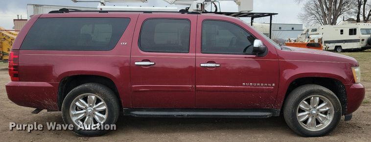 image for item LC9863 2007 Chevrolet Suburban SUV