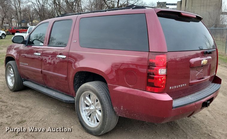 image for item LC9863 2007 Chevrolet Suburban SUV