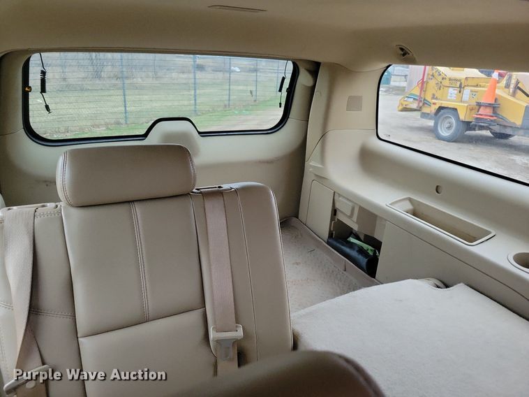 image for item LC9863 2007 Chevrolet Suburban SUV
