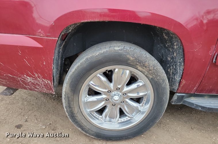 image for item LC9863 2007 Chevrolet Suburban SUV