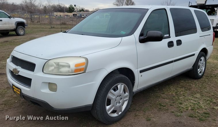 image for item LC9864 2006 Chevrolet  Uplander van