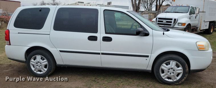 image for item LC9864 2006 Chevrolet  Uplander van