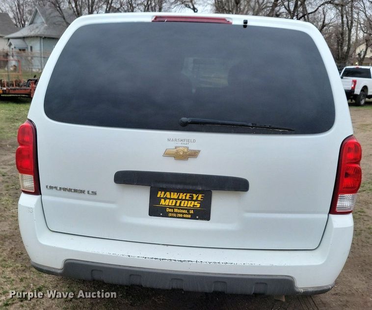 image for item LC9864 2006 Chevrolet  Uplander van
