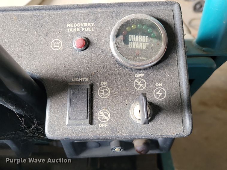 image for item LD9113 Tennant 530E floor scrubber