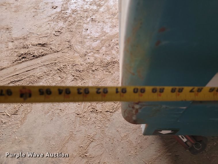 image for item LD9113 Tennant 530E floor scrubber