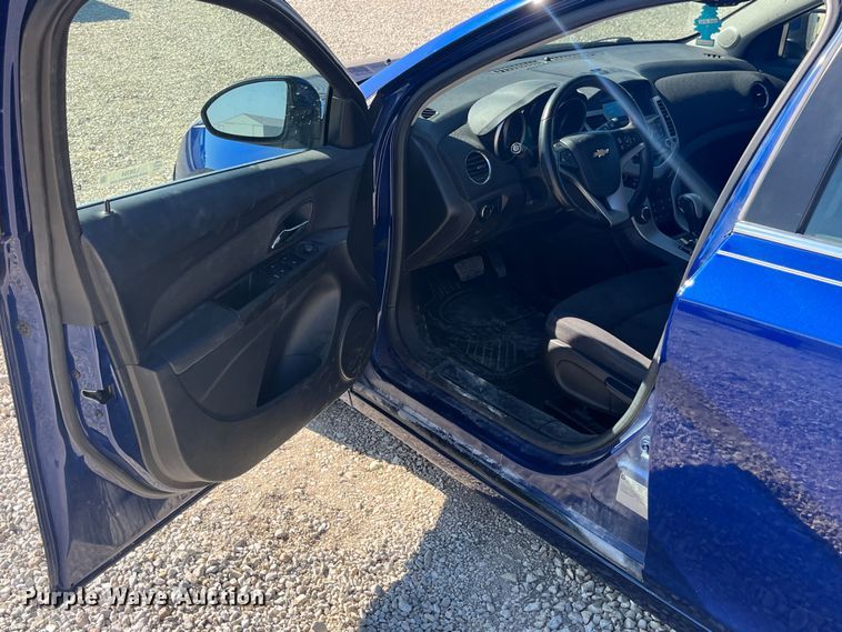 image for item LD9304 2013 Chevrolet  Cruze LT 