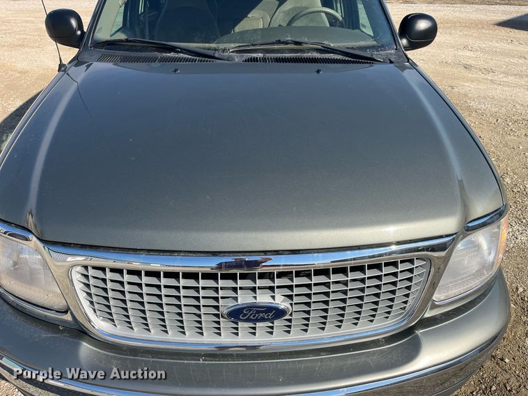 image for item LE9003 1999 Ford Expedition  SUV