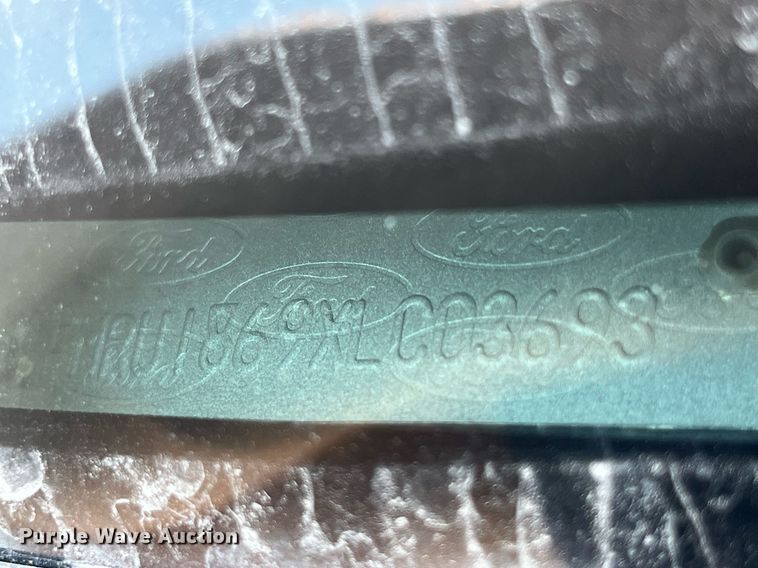 image for item LE9003 1999 Ford Expedition  SUV