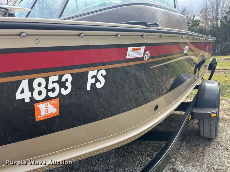 image for item LE9010 2011 G3 Angler V172F boat