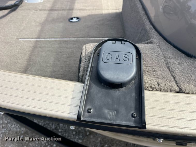 image for item LE9010 2011 G3 Angler V172F boat