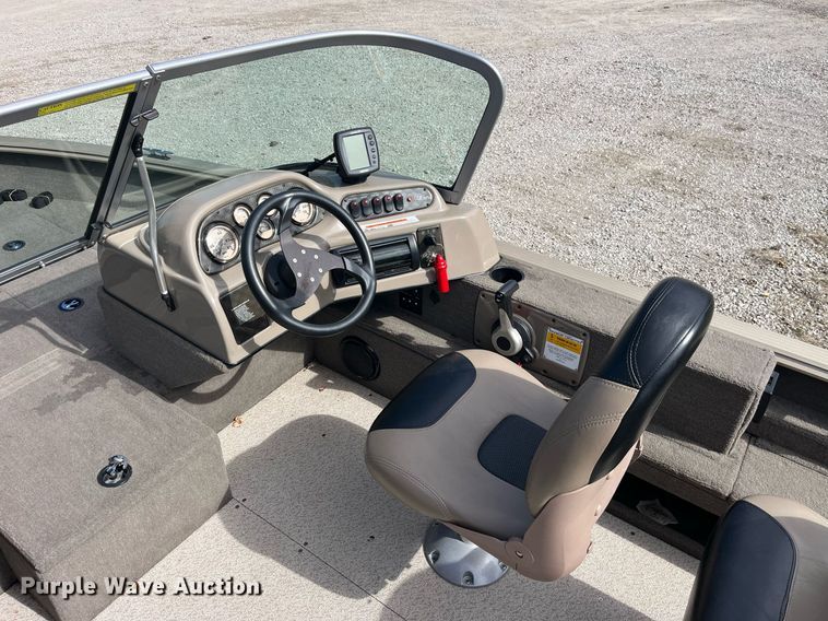 image for item LE9010 2011 G3 Angler V172F boat