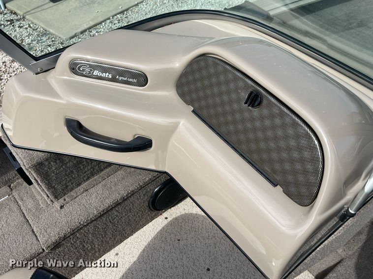 image for item LE9010 2011 G3 Angler V172F boat