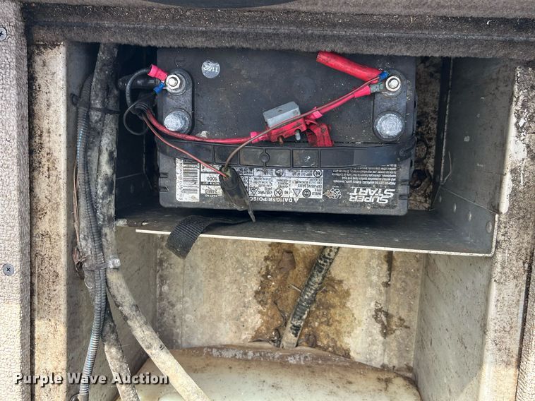 image for item LE9010 2011 G3 Angler V172F boat