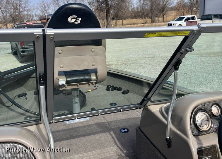 image for item LE9010 2011 G3 Angler V172F boat