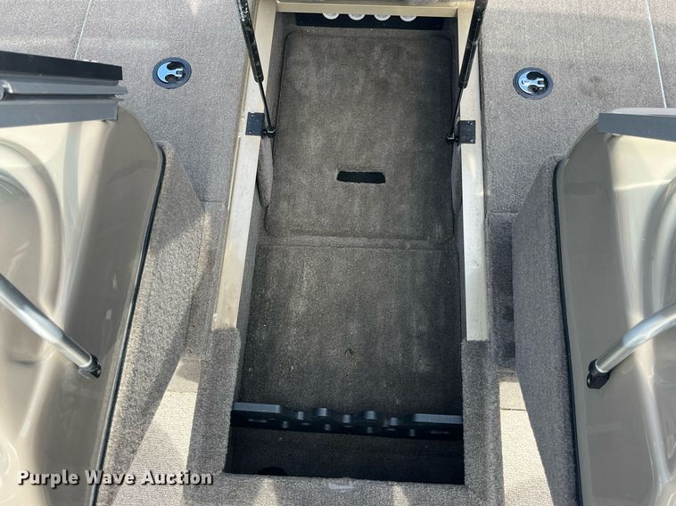 image for item LE9010 2011 G3 Angler V172F boat