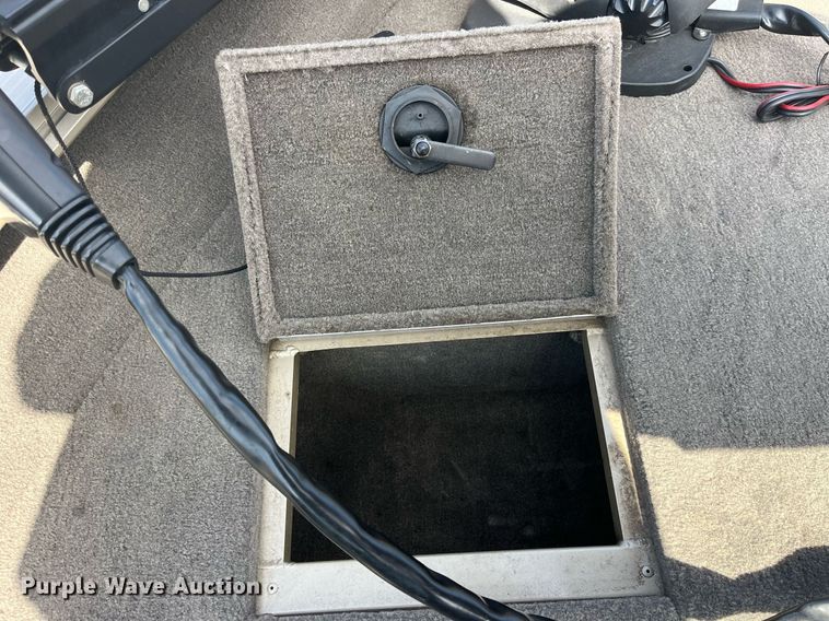 image for item LE9010 2011 G3 Angler V172F boat