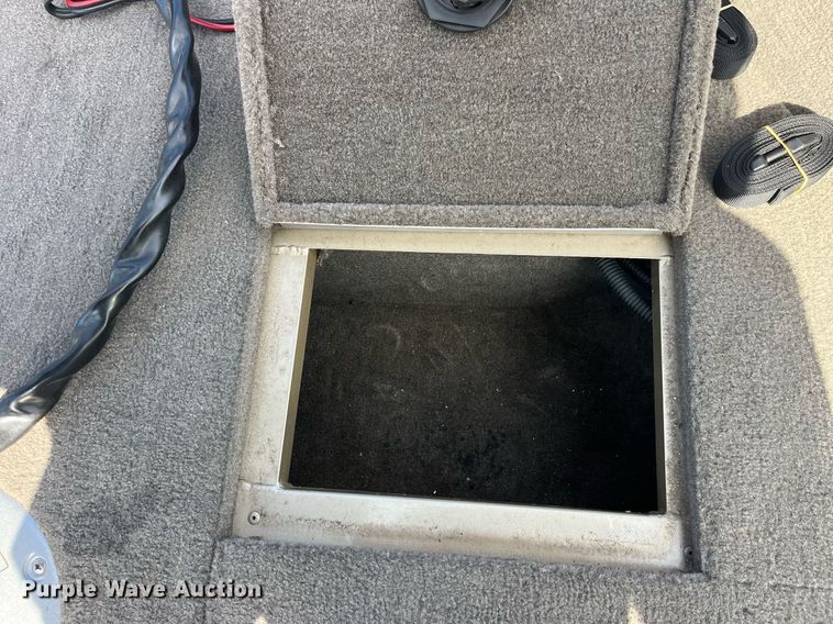 image for item LE9010 2011 G3 Angler V172F boat