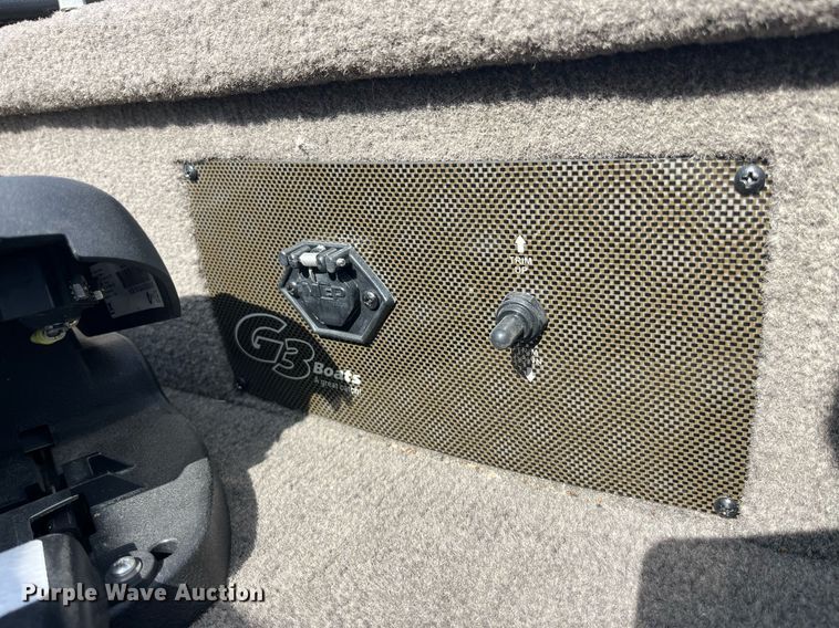 image for item LE9010 2011 G3 Angler V172F boat