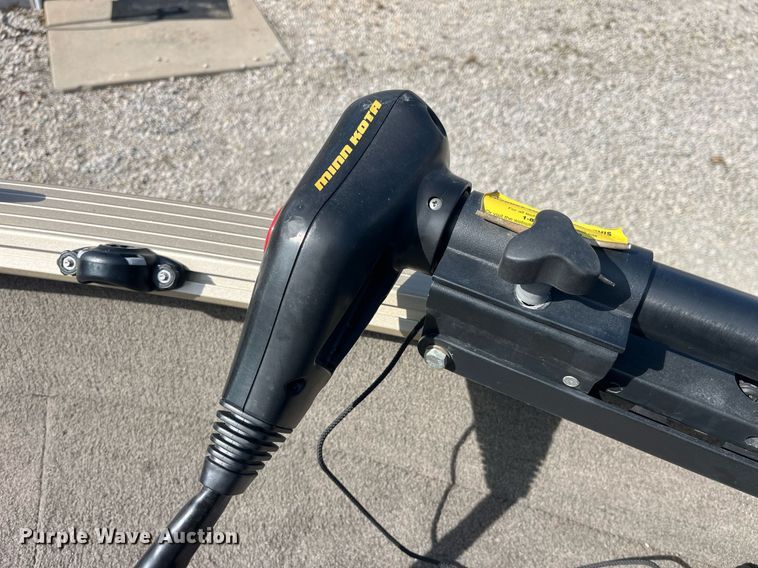 image for item LE9010 2011 G3 Angler V172F boat