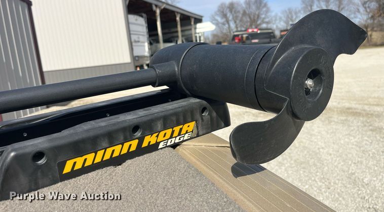 image for item LE9010 2011 G3 Angler V172F boat