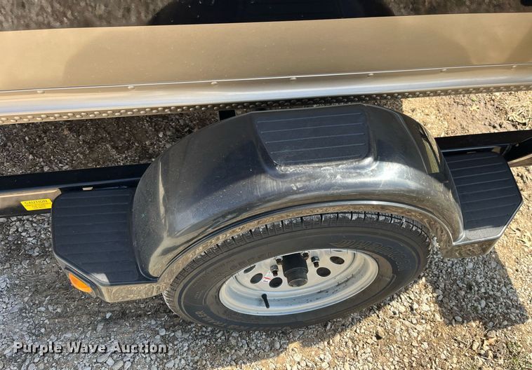 image for item LE9010 2011 G3 Angler V172F boat