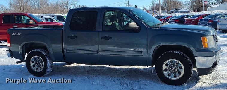 image for item LJ9471 2013 GMC Sierra 1500 Crew Cab pickup truck