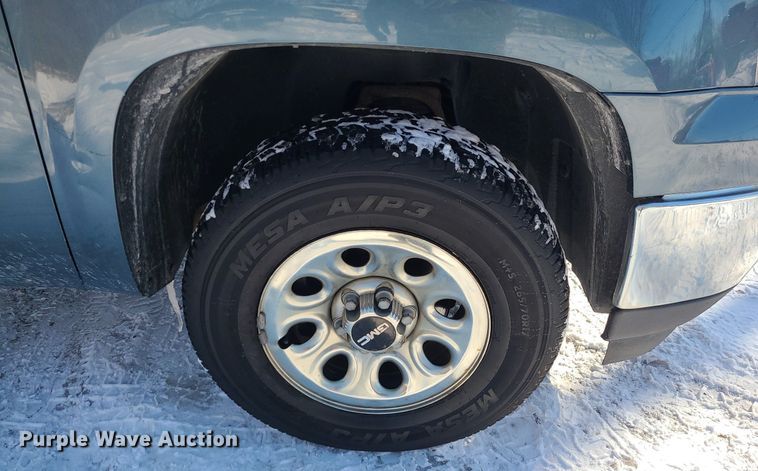 image for item LJ9471 2013 GMC Sierra 1500 Crew Cab pickup truck